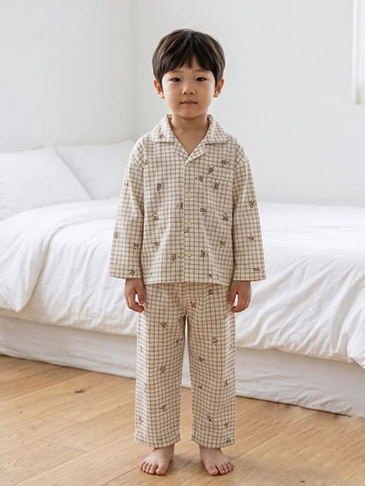 Fork-Flower Pajama Set by Zizibe for Baby - catalog view