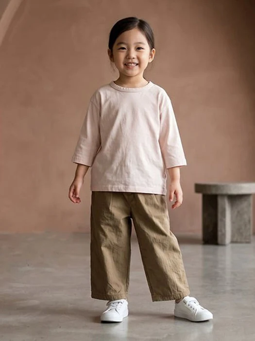 Double-Layered Two-Tuck Pants Double-Layered Two-Tuck Pants by Zizibe for Baby - catalog view
