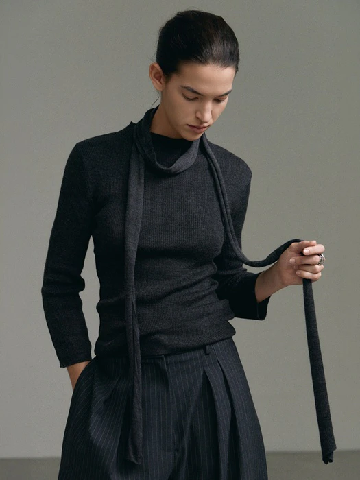 Midi Sleeved Muffler Top Midi Sleeved Muffler Top by Understanding for Women - catalog view