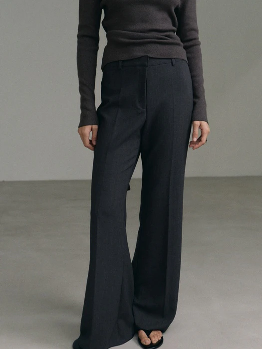 Chelsea Slim Pants Chelsea Slim Pants by Understanding for Women - catalog view