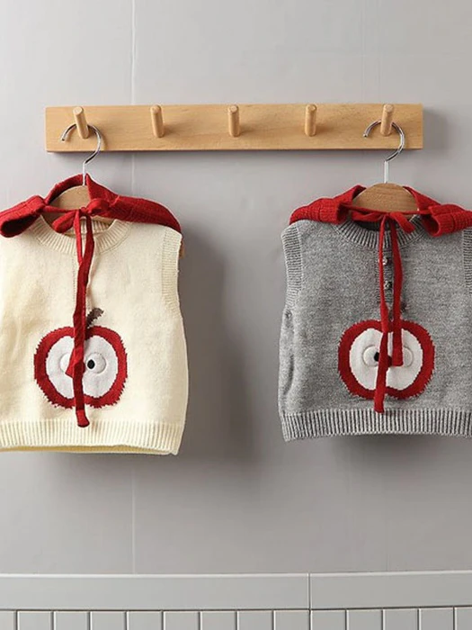 Apple Knit Vest (Bonnet Included) by Tony for Child - catalog view