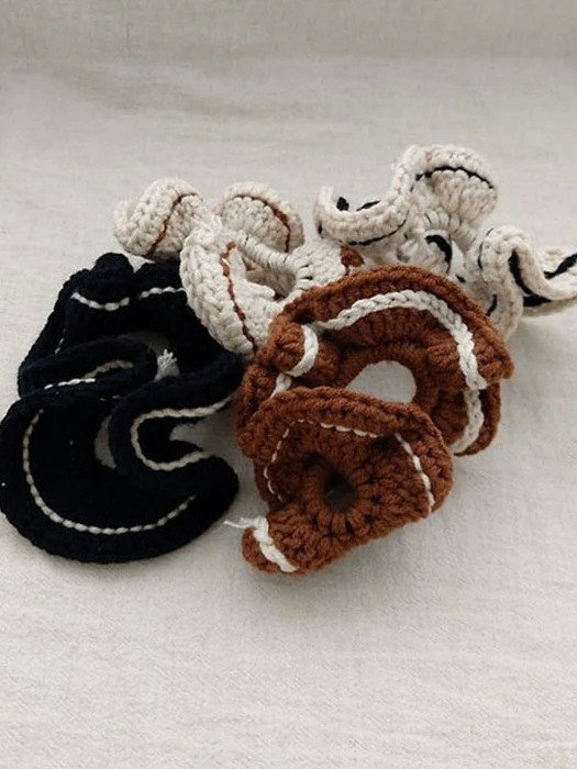 Knit Scrunchie Knit Scrunchie by Black Pink for Child - catalog view