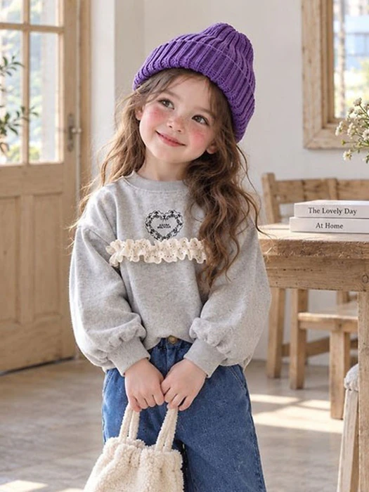 Romance Lace Sweatshirt Romance Lace Sweatshirt by Black Pink for Child - catalog view