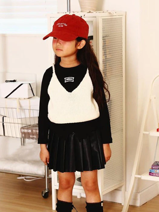Half Cardigan Stitch Knit Bustier Half Cardigan Stitch Knit Bustier by Lalabongbong for Child - catalog view