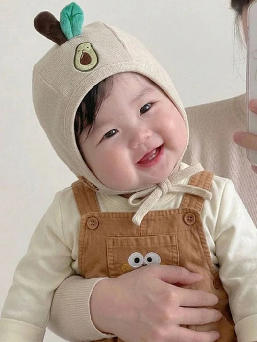 I Am Avocado Bonnet Hat I Am Avocado Bonnet Hat by Miso for Baby - catalog view