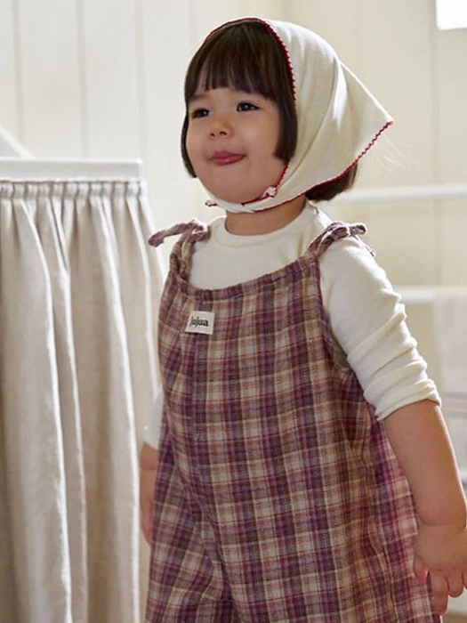 Eyelet Scarf Eyelet Scarf by Jujua for Child - catalog view