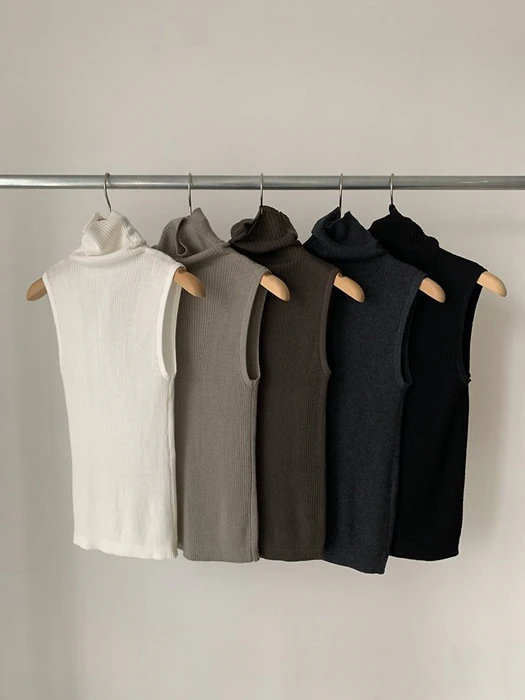 Polo Sleeveless Knit Polo Sleeveless Knit by Vive L for Women - catalog view