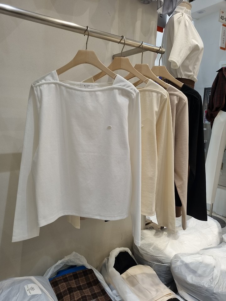 Wave Square Tee by Allu for Women - view 2