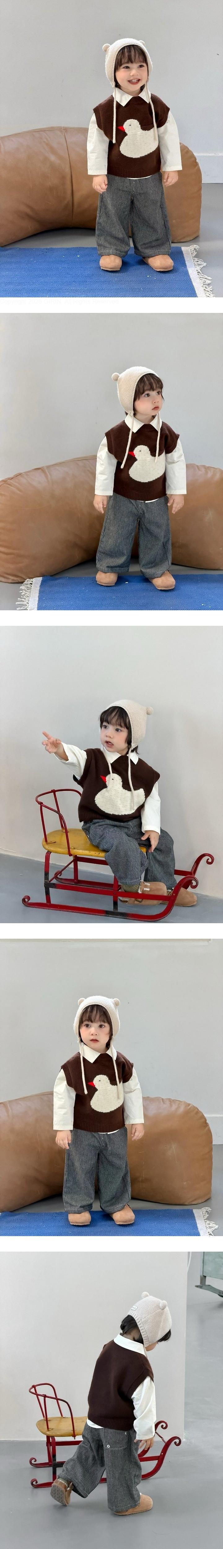 Brown Big Duck Vest by Ante J for Baby - view 1