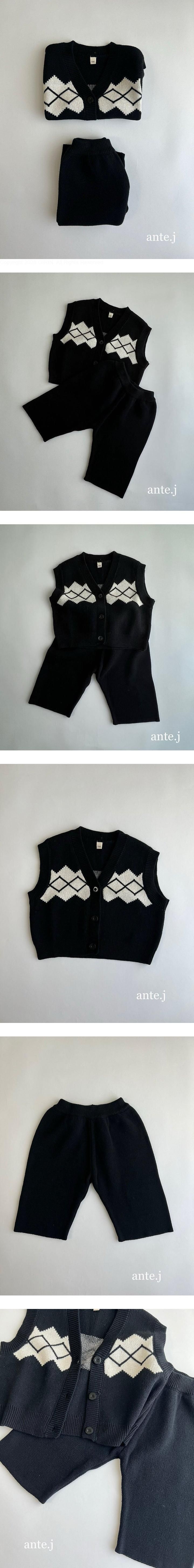 Square Vest Top & Bottom Set by Ante J for Baby - view 1