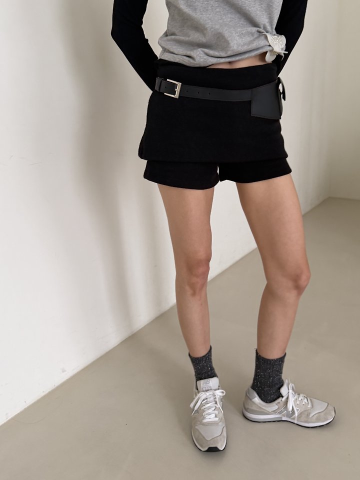 Kale Shorts by Baguette for Women - view 4