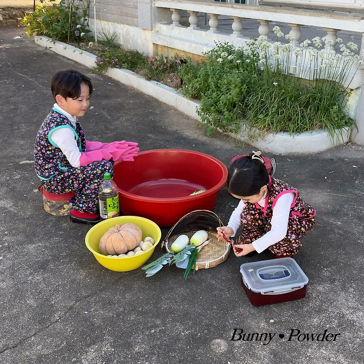 Halmi Set by Bunny Powder for Child - view 12
