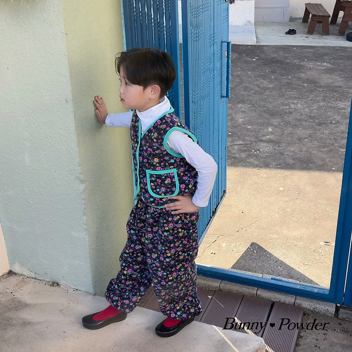 Halmi Set by Bunny Powder for Child - view 8