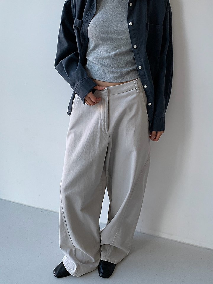 Catch On Buddy Curved Pants by Cover for Women - view 1