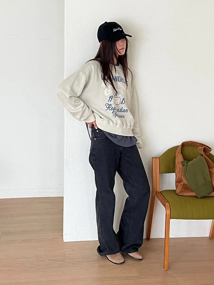 La Pigment Sweatshirt by Diana for Women - view 3