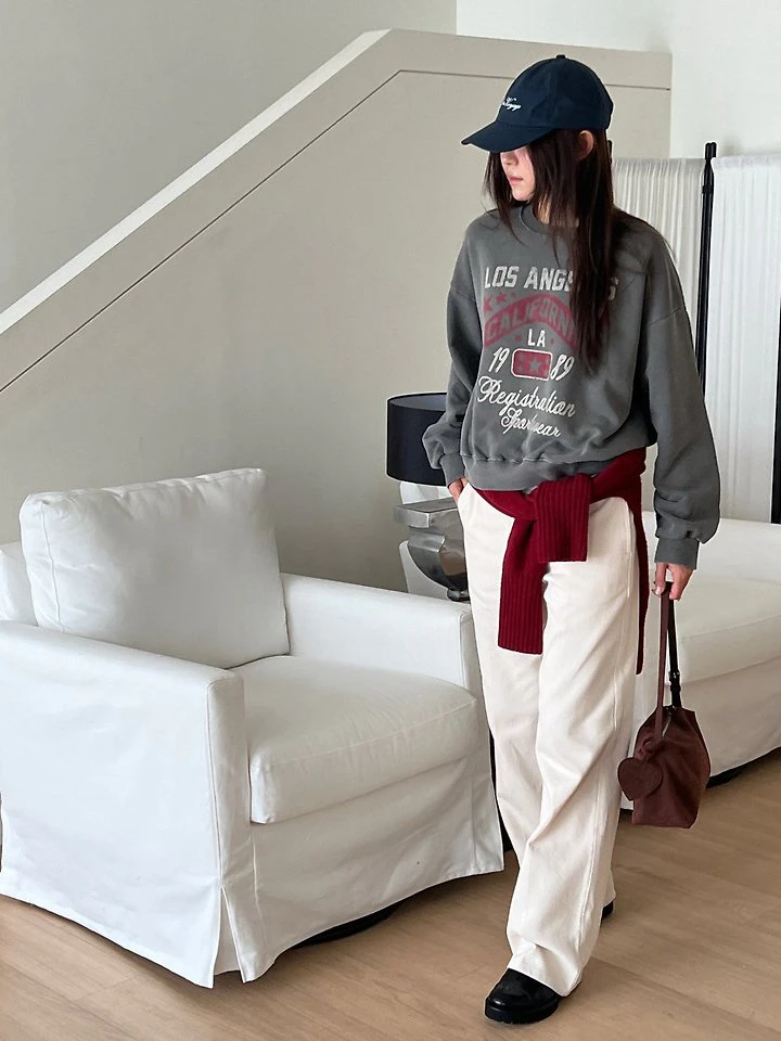 La Pigment Sweatshirt by Diana for Women - view 2