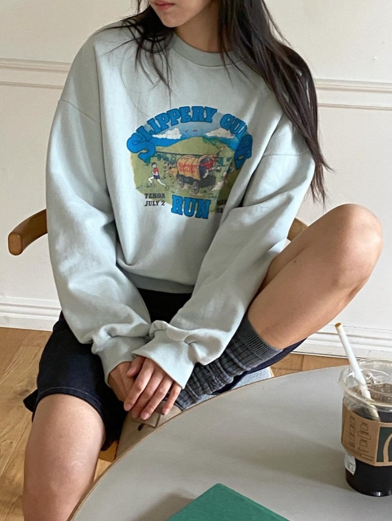 Run Sweatshirts by Diana for Women - view 2