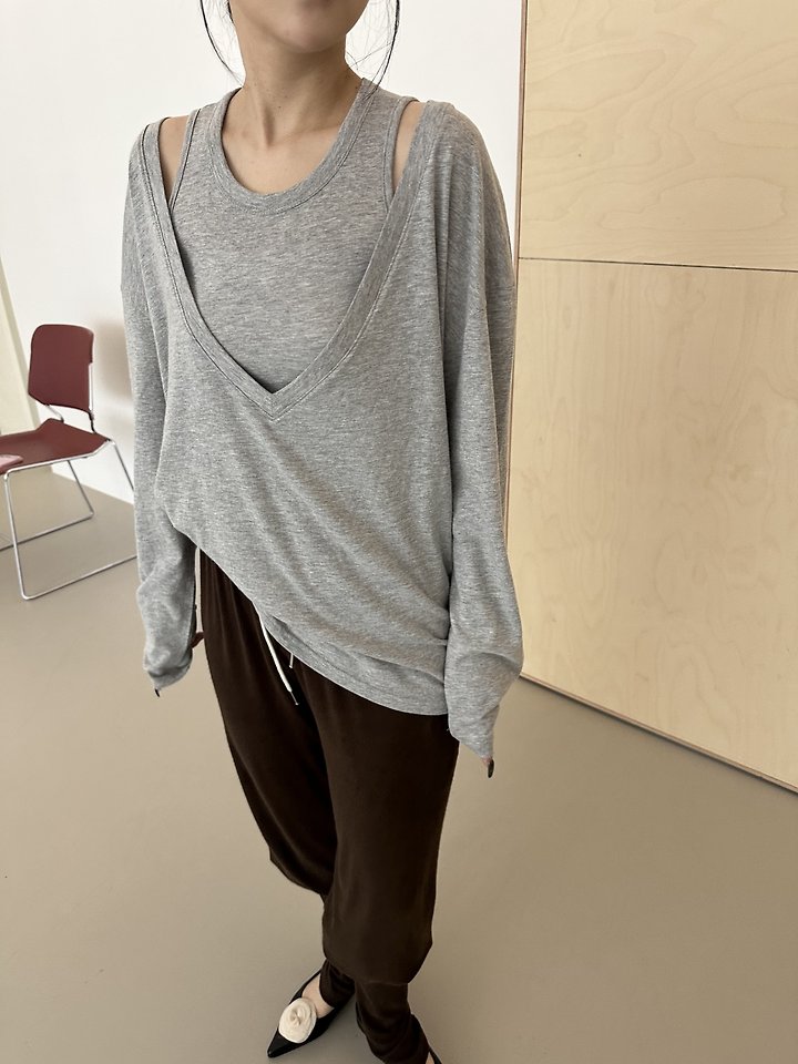 Moment Deep V-Neck Tee by Dress U for Women - view 4