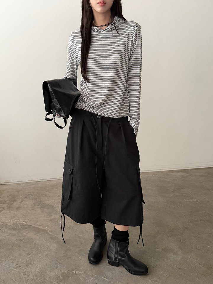 How 3/4 Cargo Pants by Foset for Women - view 7