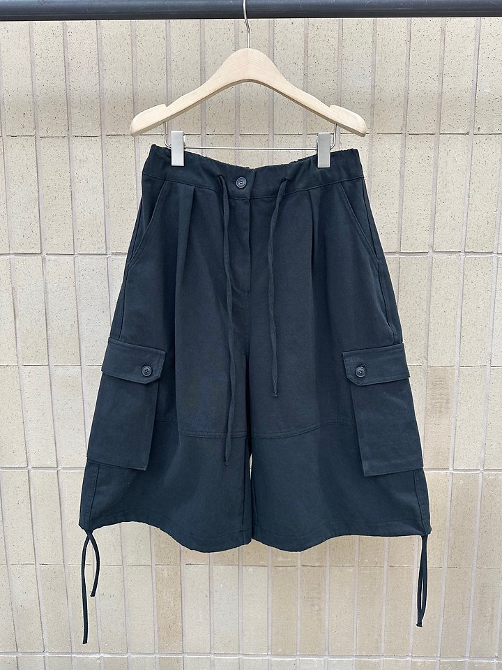 How 3/4 Cargo Pants by Foset for Women - view 2