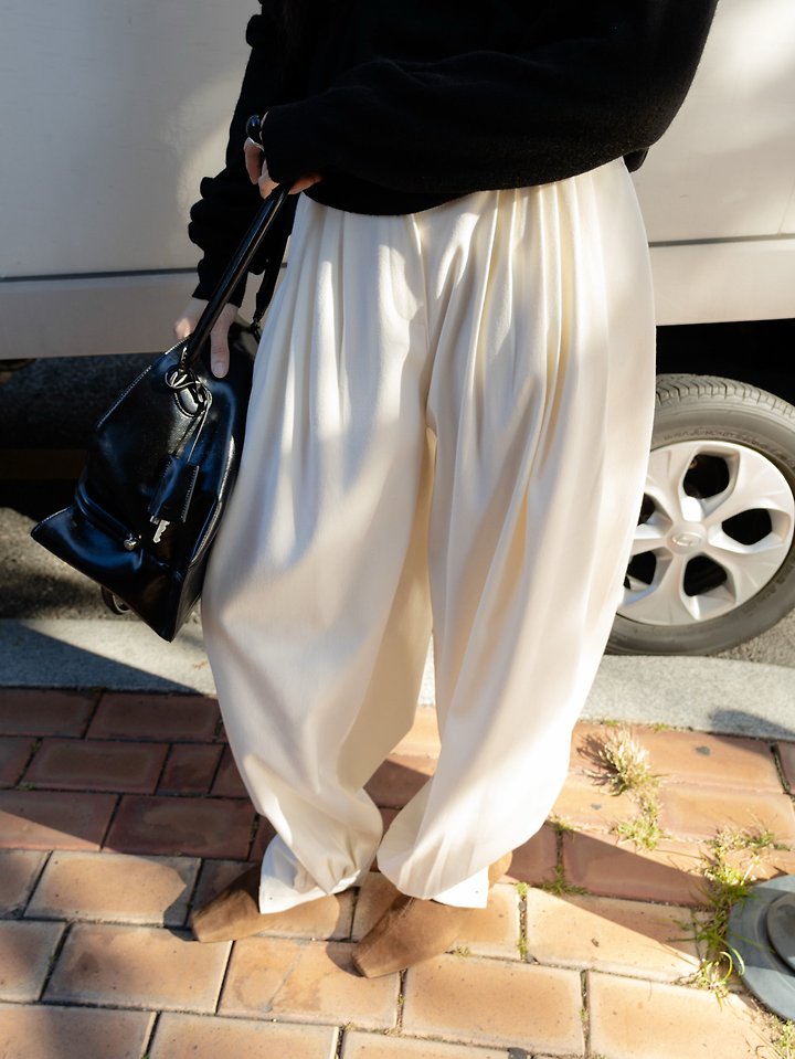 Wool Blended Pleated Pintuck Wide Harem Pants by Inssense for Women - view 10