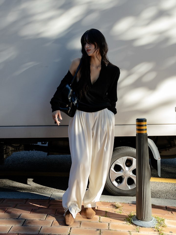 Wool Blended Pleated Pintuck Wide Harem Pants by Inssense for Women - view 8