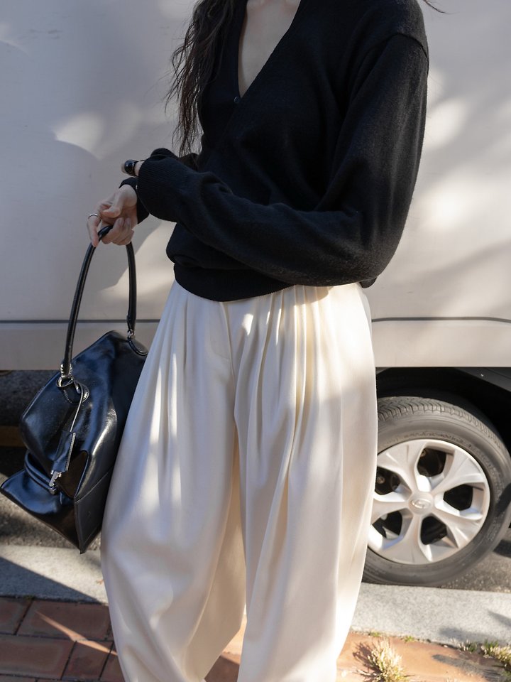 Wool Blended Pleated Pintuck Wide Harem Pants by Inssense for Women - view 9