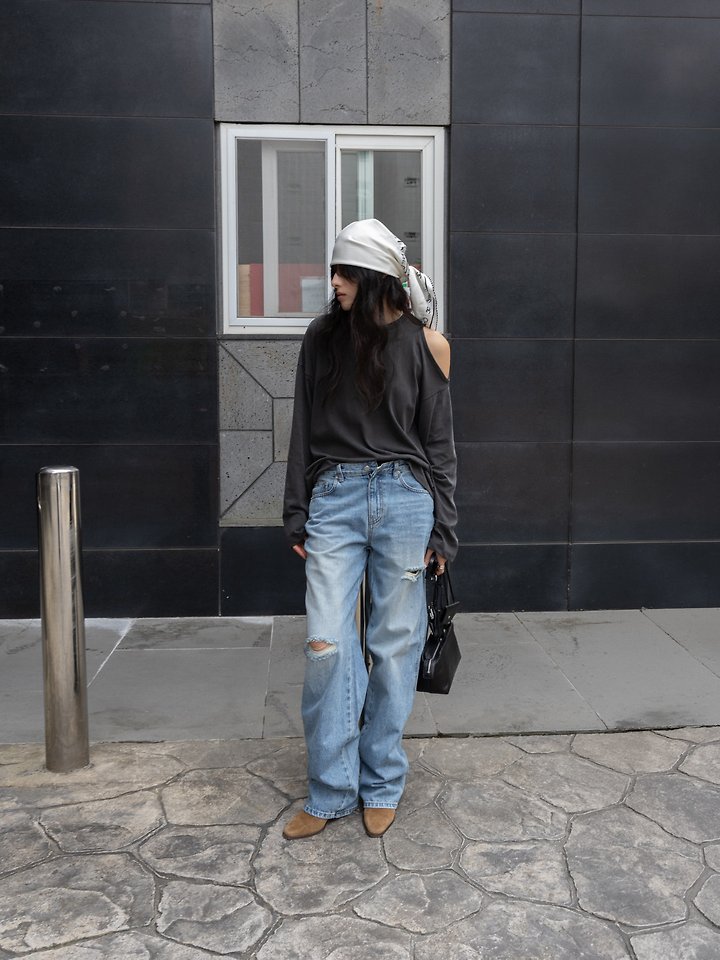 Edge Back Damage Straight Denim Pants by Inssense for Women - view 2