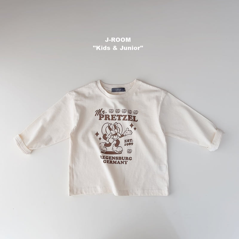 Pretzels Printed Tee by J-Room for Child - view 8