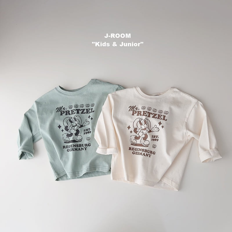 Pretzels Printed Tee by J-Room for Child - view 1