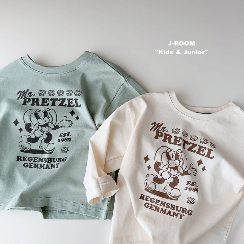 Pretzels Printed Tee by J-Room for Child - view 2