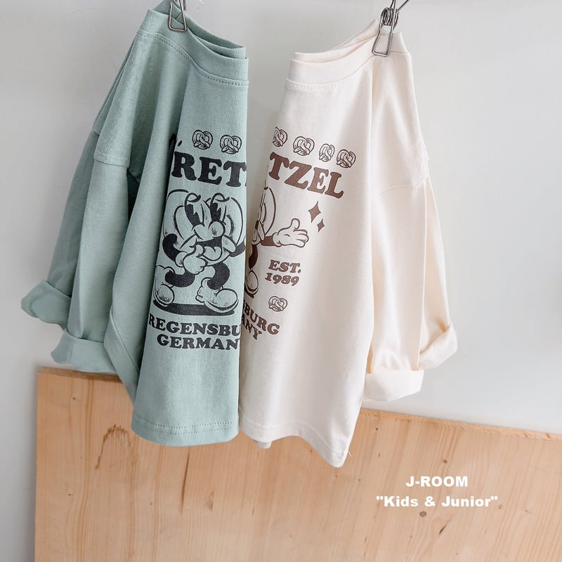 Pretzels Printed Tee by J-Room for Child - view 3
