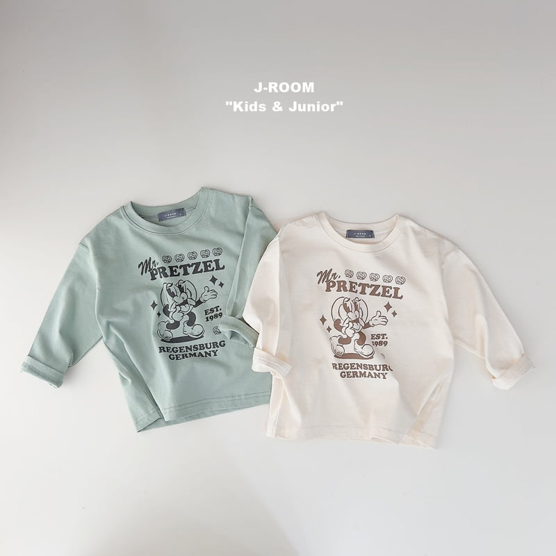 Pretzels Printed Tee by J-Room for Child - view 5