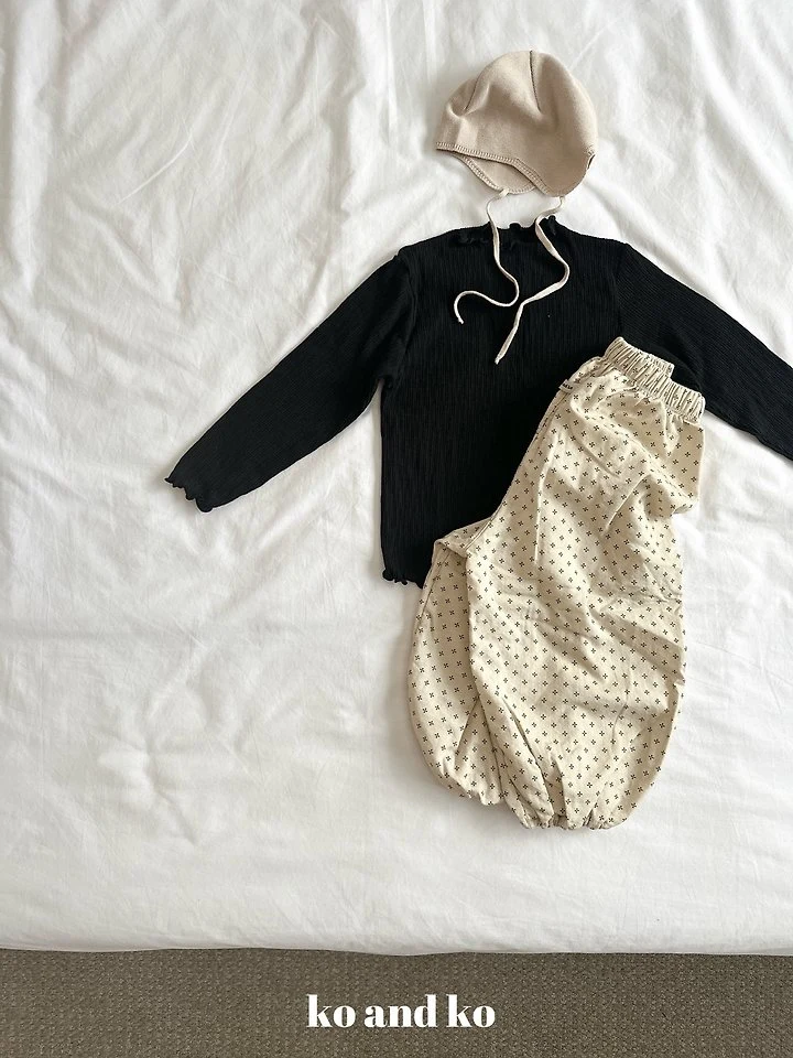 Flower Bloomer by Ko And Ko for Child - view 4