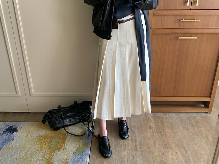 Nutty Pleats Skirt by Lofn for Women - view 9