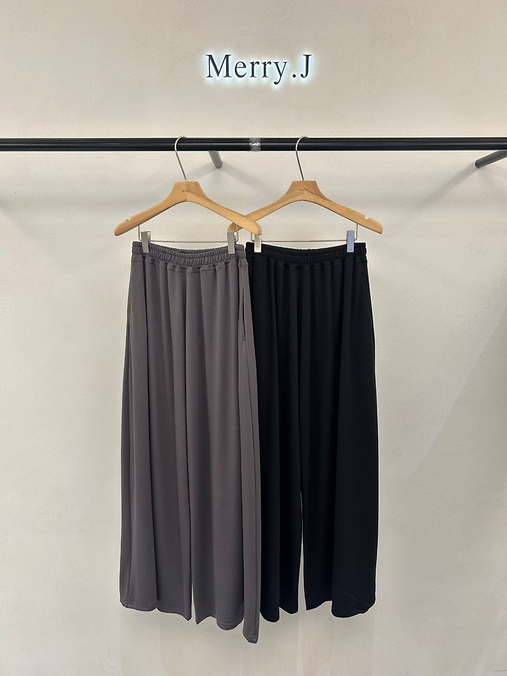 Renoa Cowl Tee + Renoa Culotte Pants by Merry J for Women - view 11