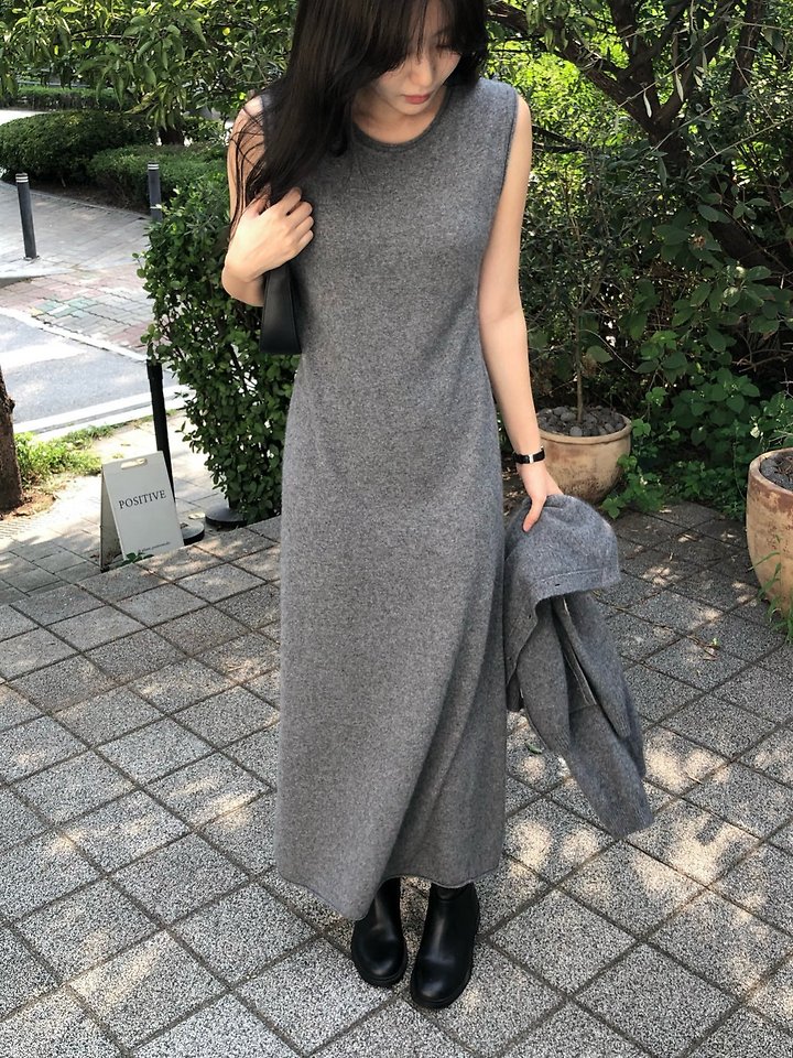 Raccoon sleeveless lobe dress by Moani for Women - view 4