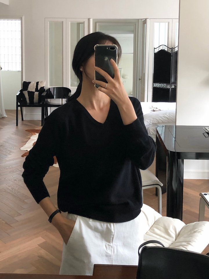V neck wool cashmere knit by Moani for Women - view 2