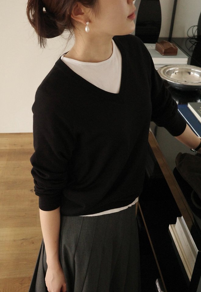 Silk wool V neck knit by Moani for Women - view 1