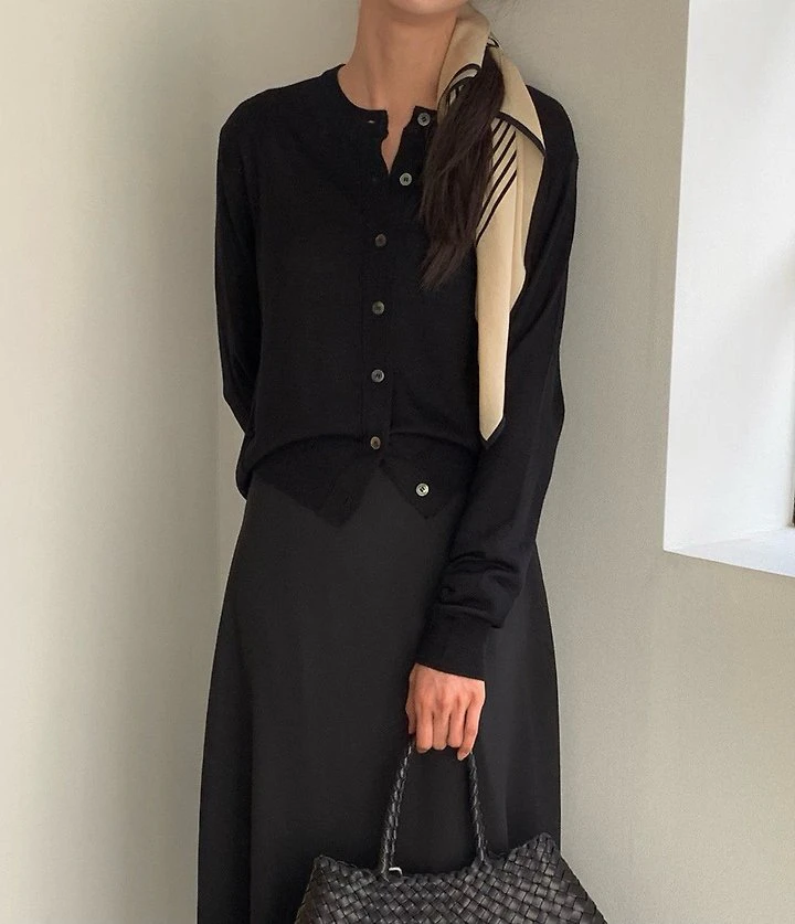 Silk wool stitch O neck cardigan by Moani for Women - view 2