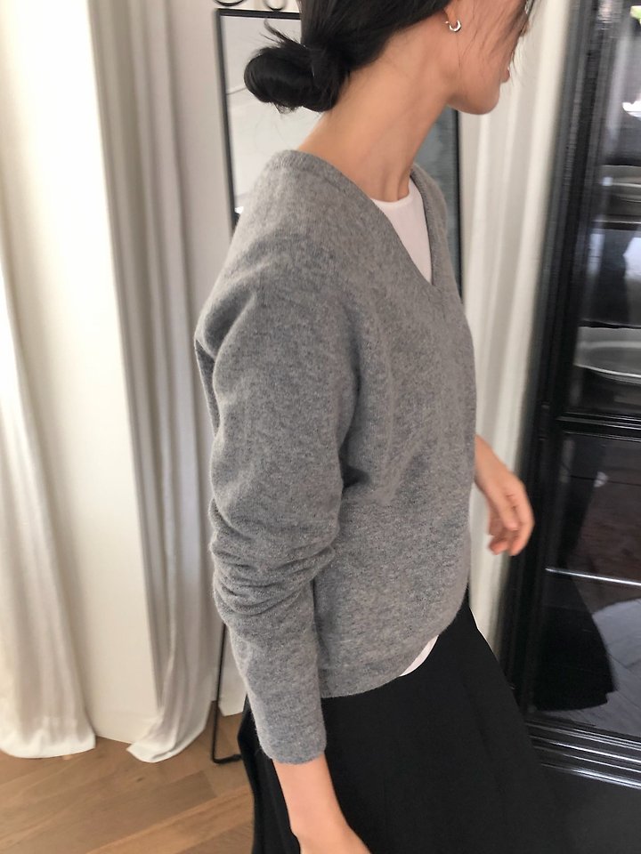 V neck wool cashmere knit by Moani for Women - view 5
