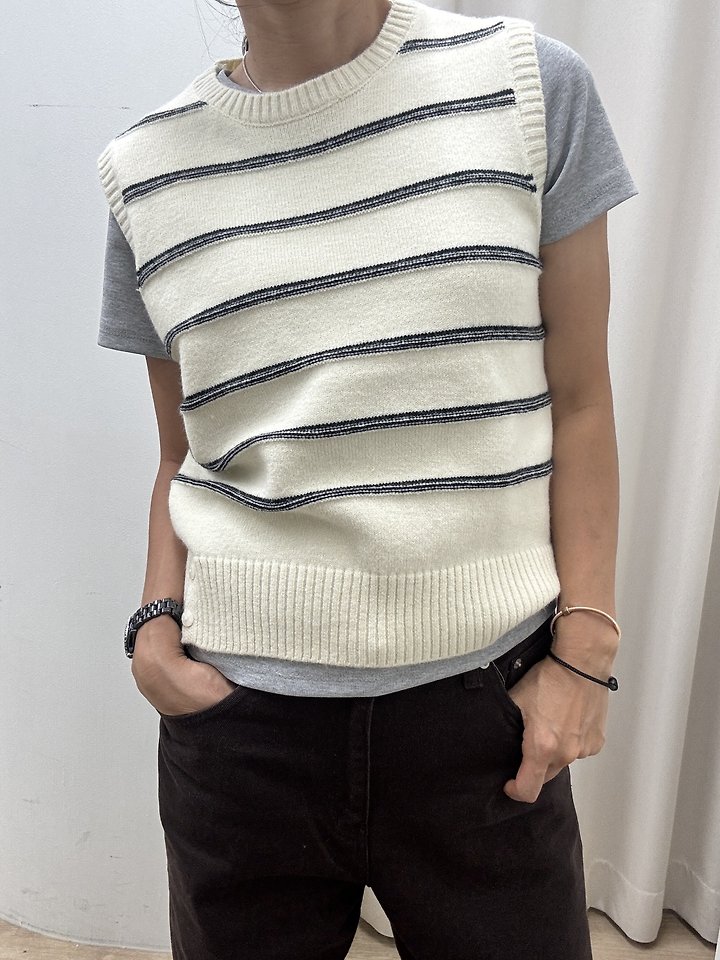 Kaya Vest by Most for Women - view 5