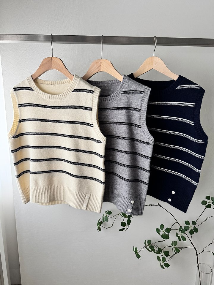 Kaya Vest by Most for Women - view 7