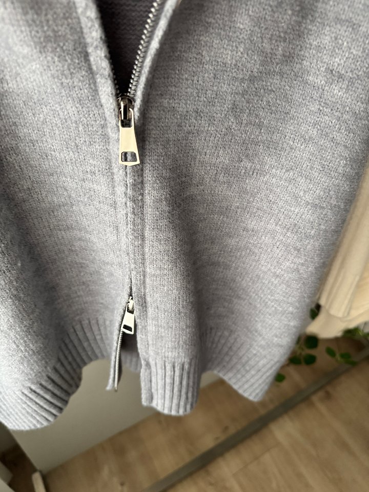 Foozi Hood Zip-up by Most for Women - view 10