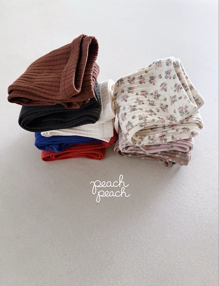 Bouquet Leggings by Peach Peach for Child - view 6