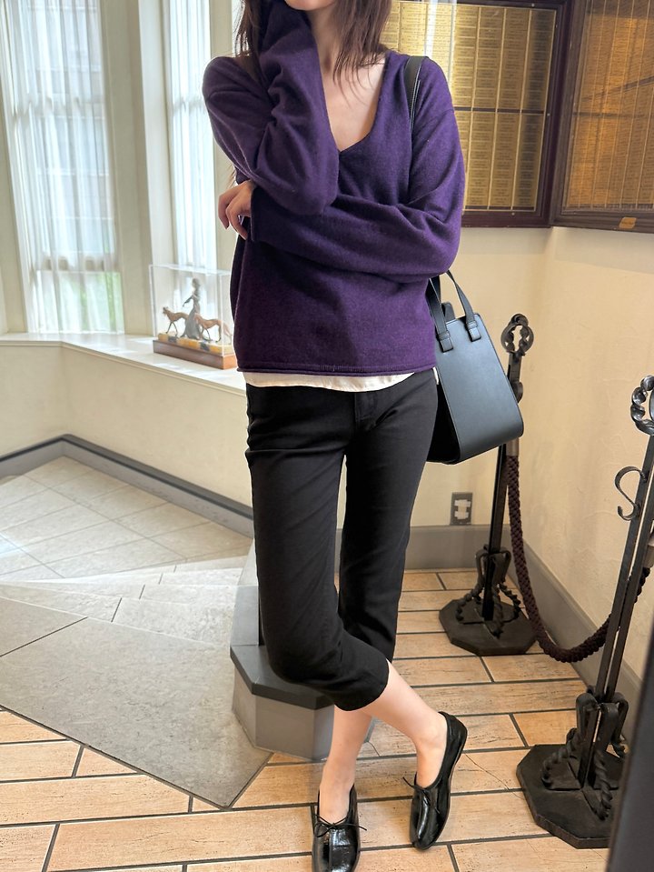 Deep V-neck Knit Pullover by Pomelo for Women - view 2