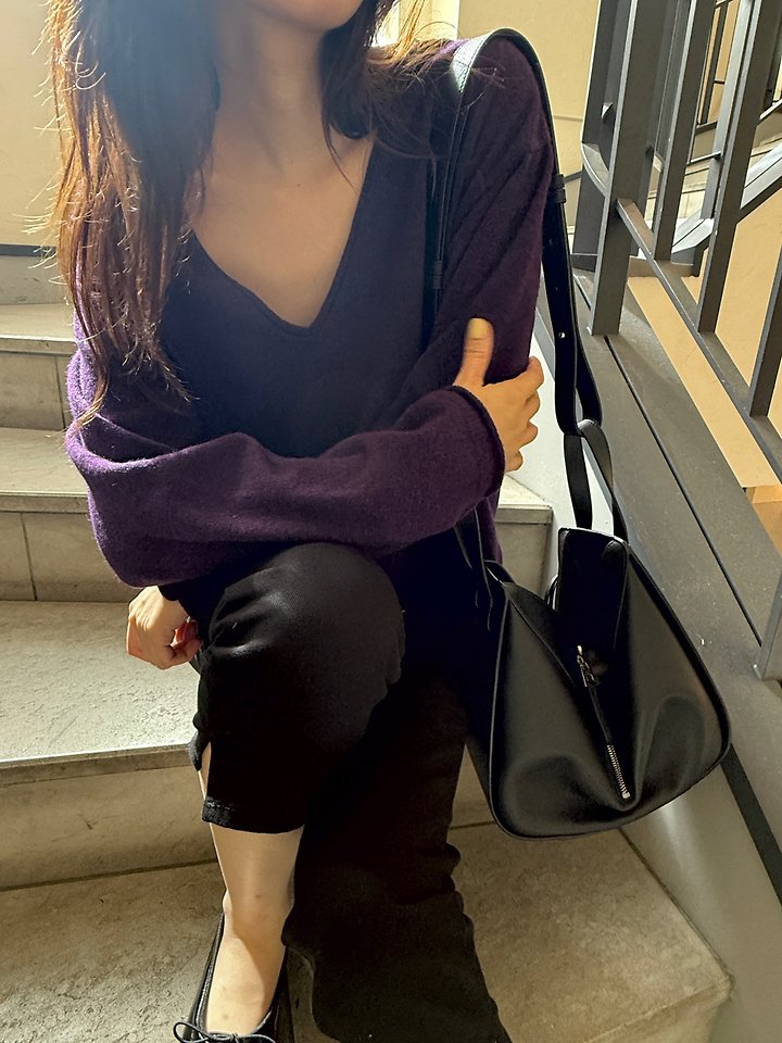Deep V-neck Knit Pullover by Pomelo for Women - view 4