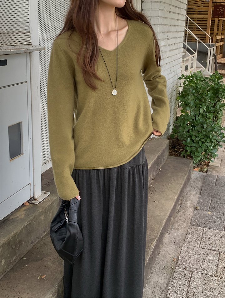Cashmere V-neck Knit Pullover by Pomelo for Women - view 3