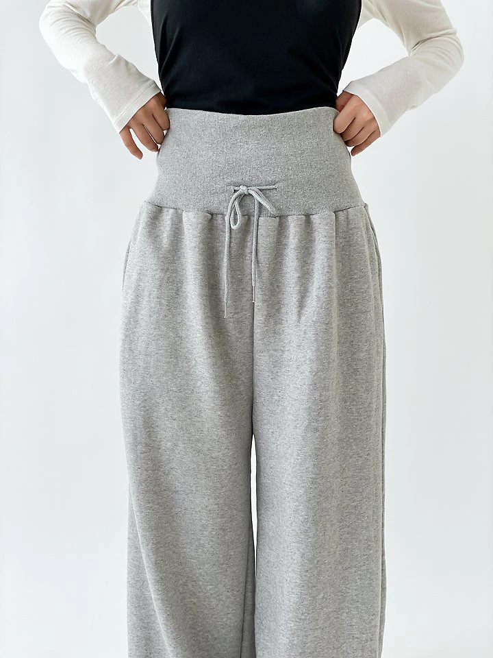 Lucky Folding Pants by Queensmade for Women - view 11