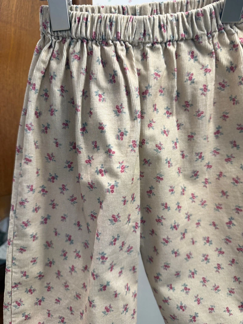 Bebe Cookie Pants by Soye for Baby - view 3